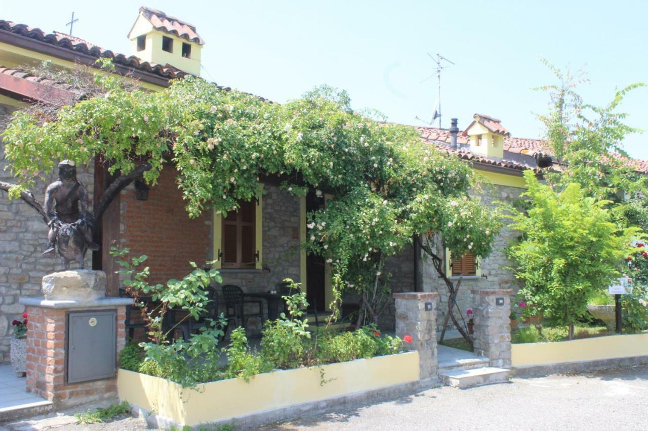 La Casa Di Valerio Villa Montabone Екстериор снимка